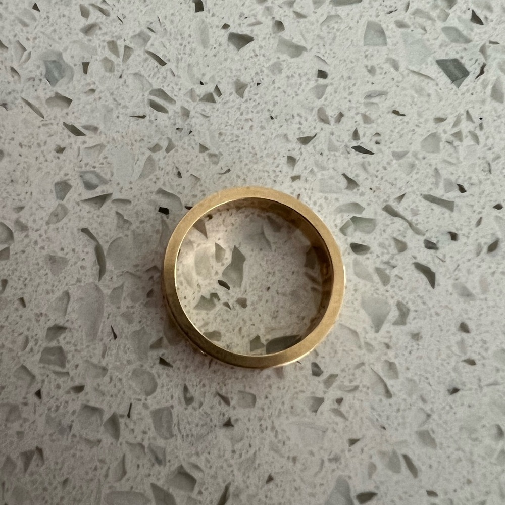 Cartier Love Ring Small Model w/ 1 Diamond | Size 51 - Picture 9 of 14